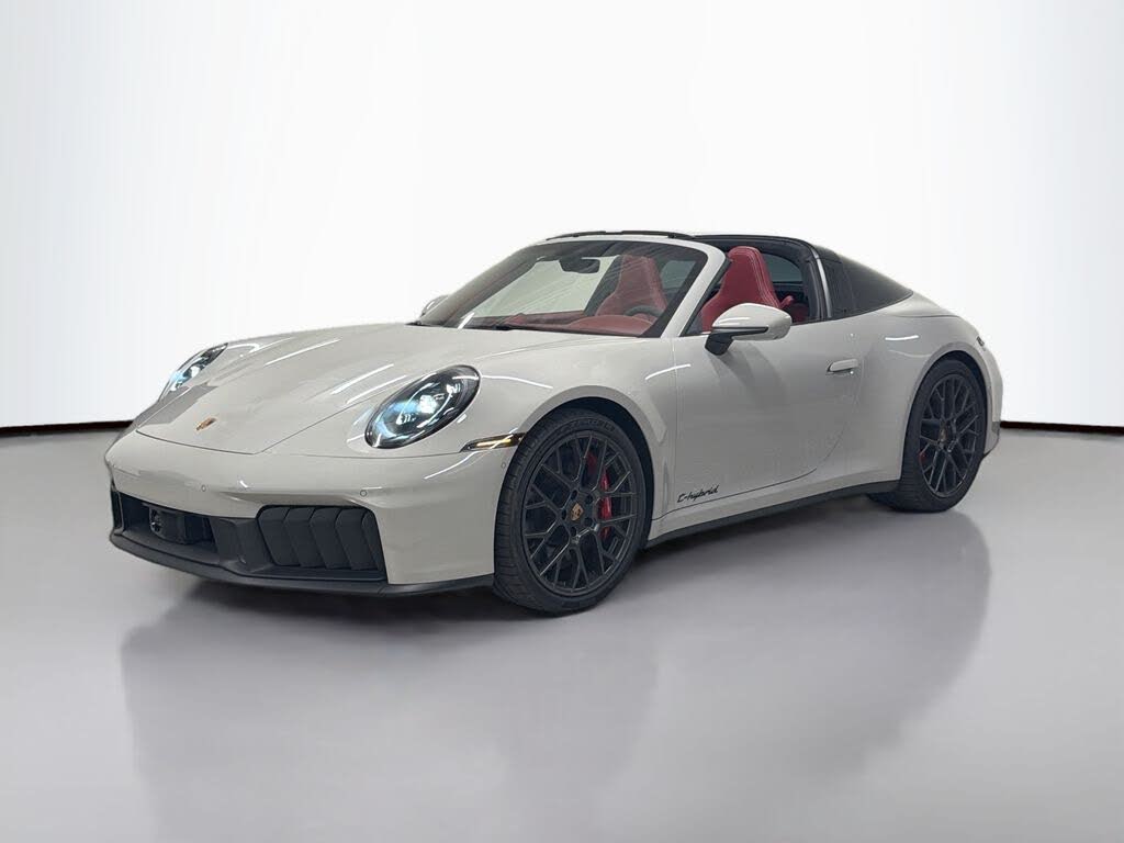 2025 Porsche 911 Targa 4 GTS