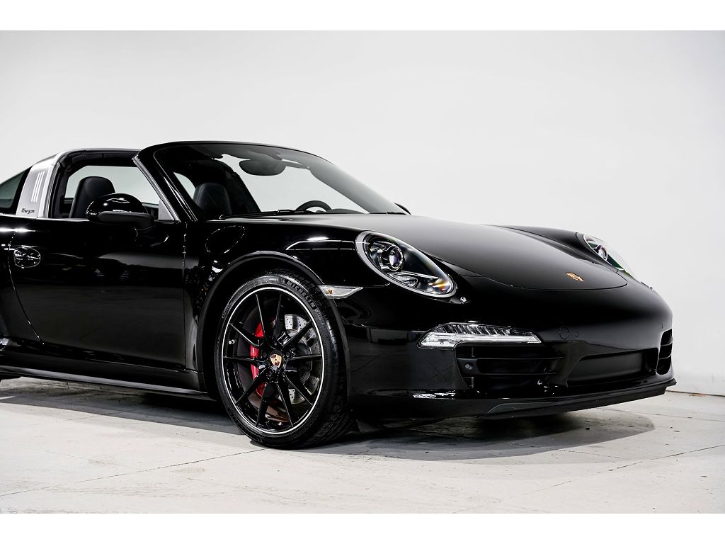 2015 Porsche 911 Targa 4 GTS