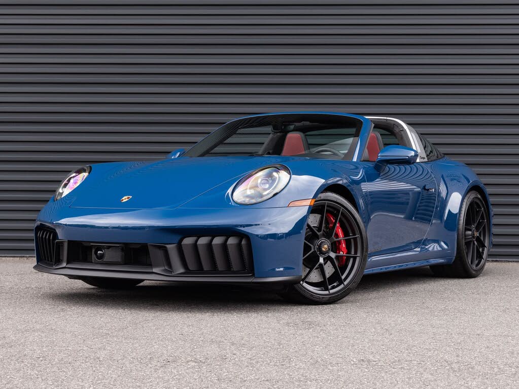 2025 Porsche 911 Targa 4 GTS