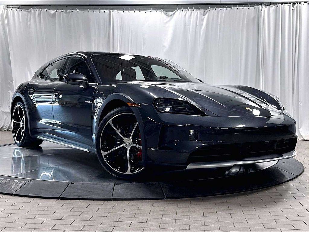 2025 Porsche Taycan 4S Cross Turismo