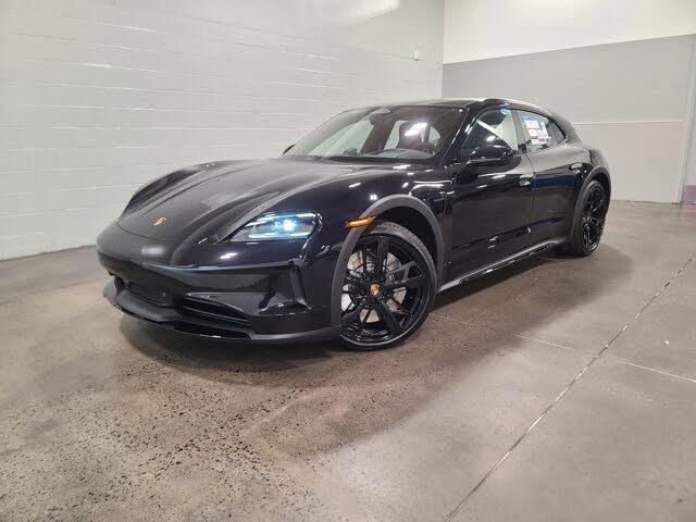2026 Porsche Taycan 4S Cross Turismo