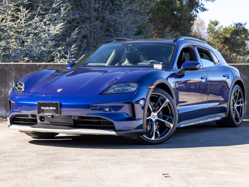 2025 Porsche Taycan photo 1