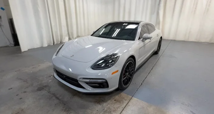 2018 Porsche Panamera Turbo