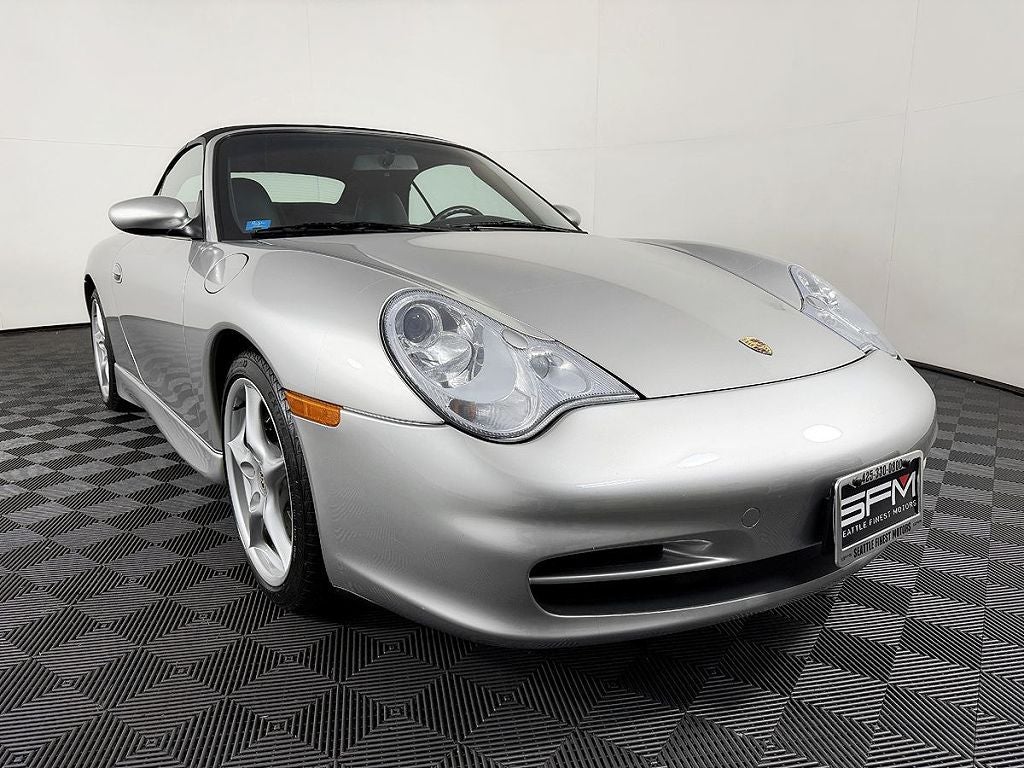 2004 Porsche 911 Carrera