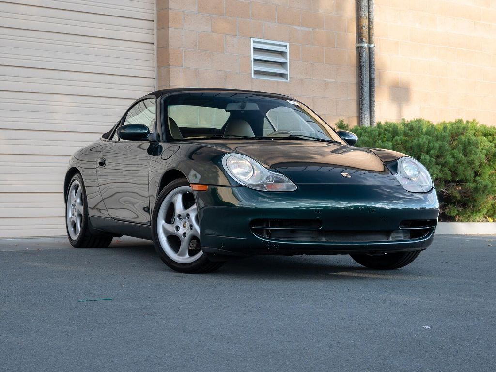 2000 Porsche 911 Carrera
