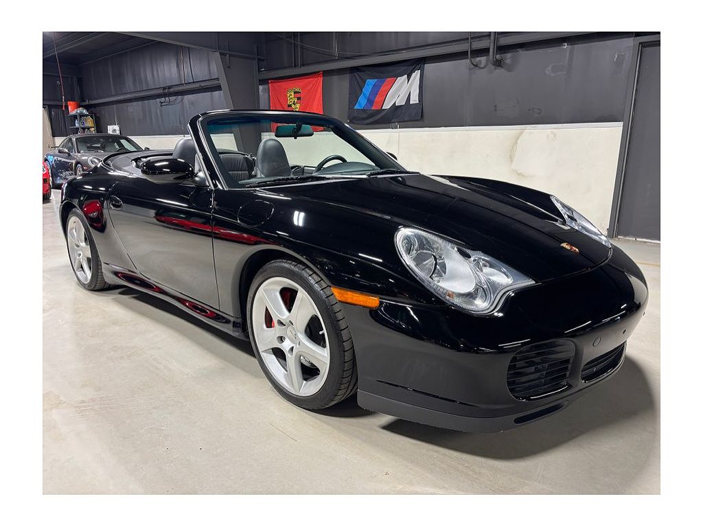 2004 Porsche 911 Carrera 4