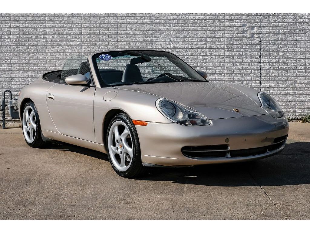 2000 Porsche 911 Carrera