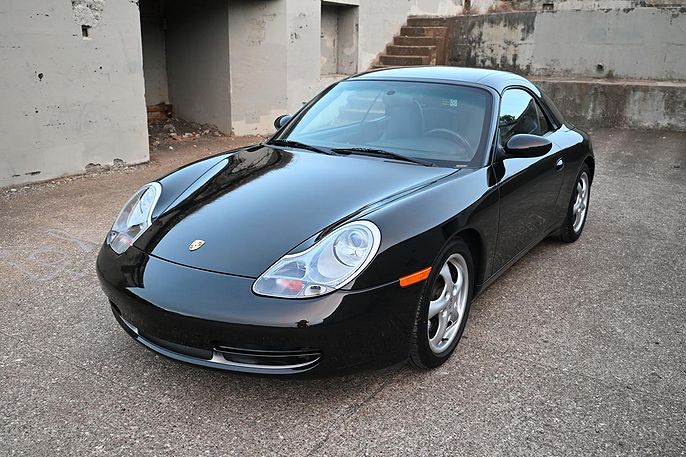 2001 Porsche 911 Carrera