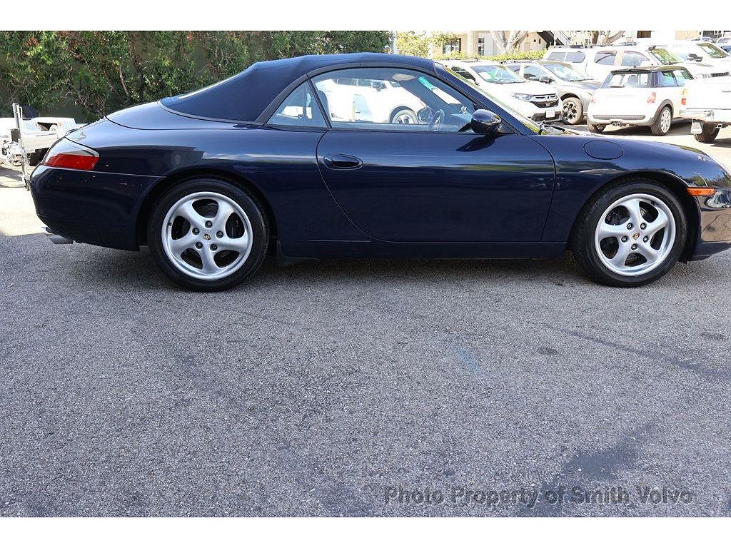2000 Porsche 911 Carrera