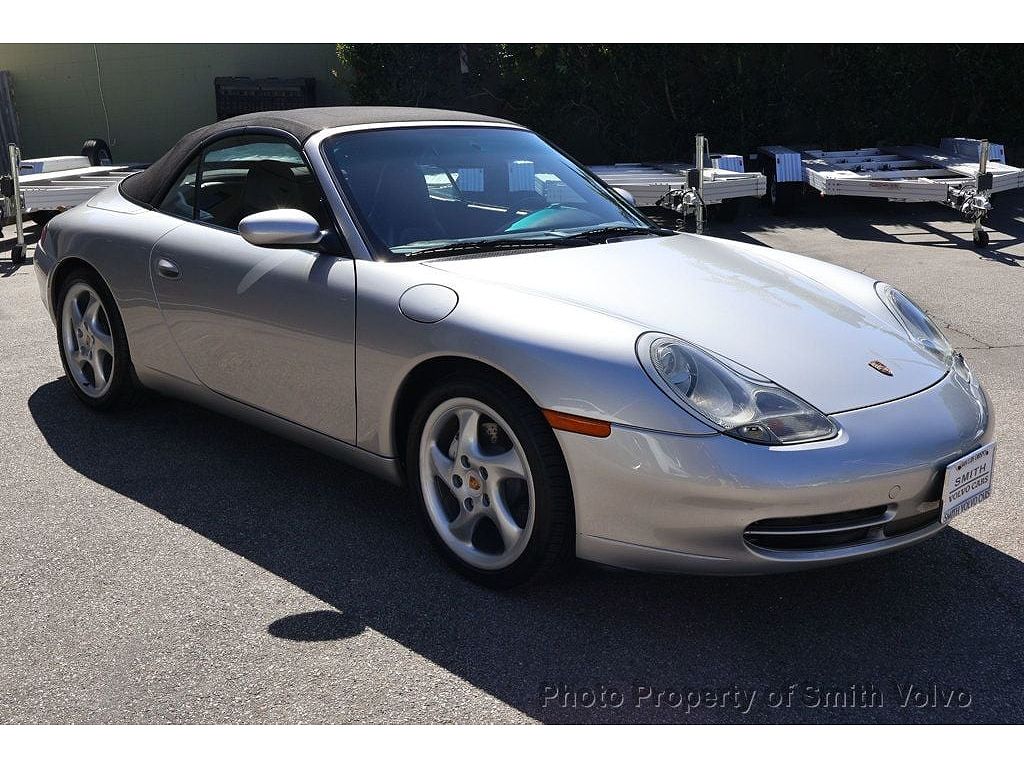 2000 Porsche 911 Carrera