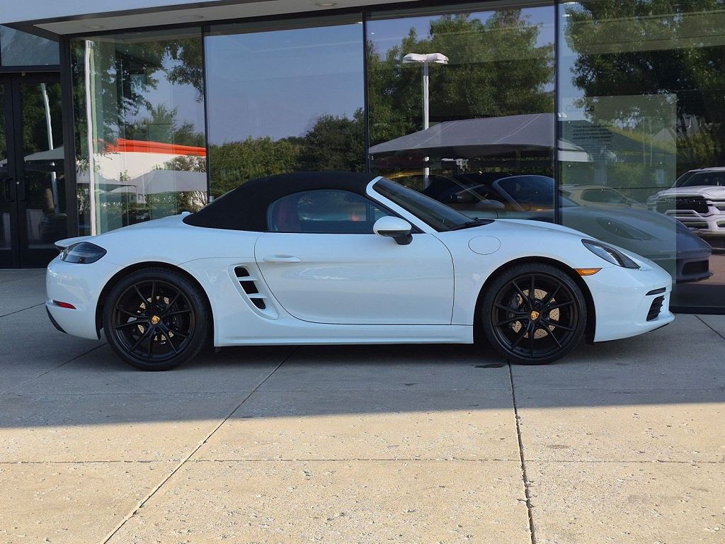 2024 Porsche 718 Boxster