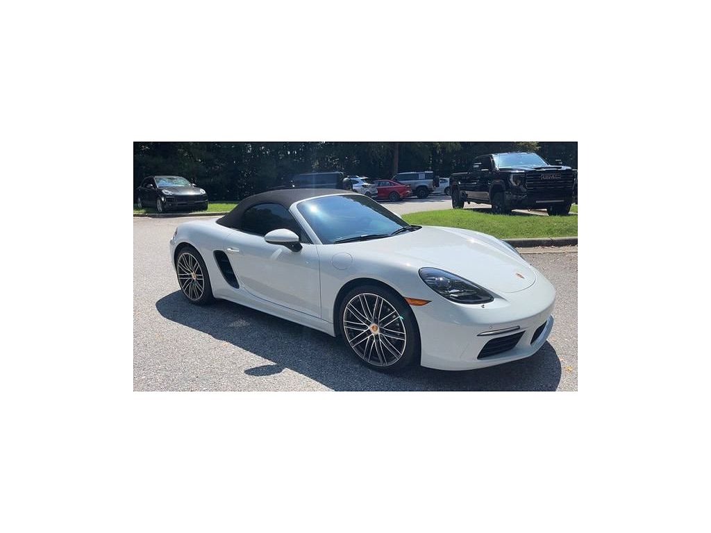 2022 Porsche 718 Boxster T