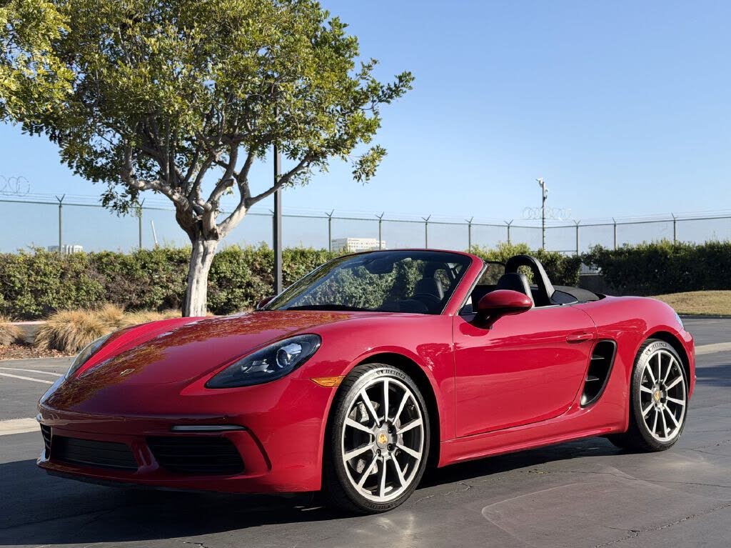 2020 Porsche 718 Boxster T
