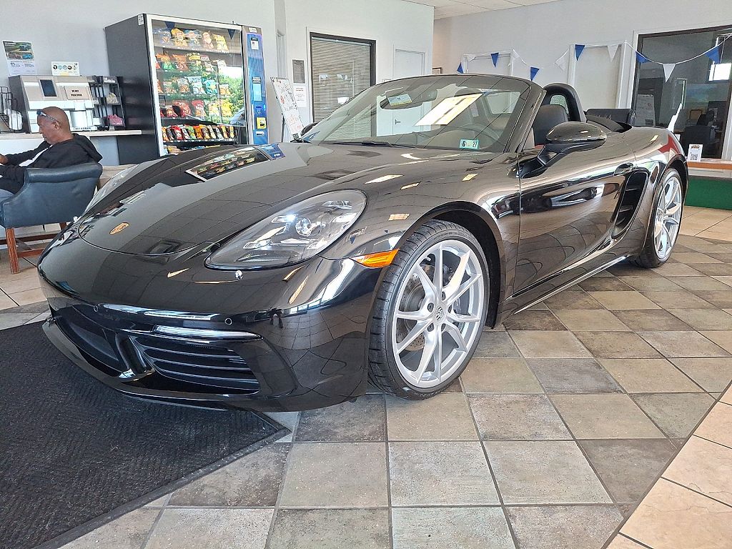 2025 Porsche 718 Boxster Style Edition