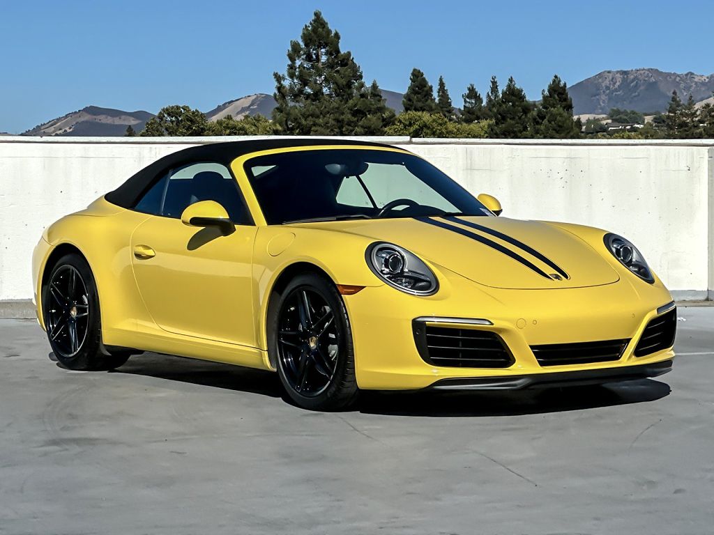 2017 Porsche 911 Carrera
