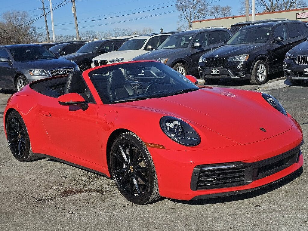 2020 Porsche 911 Carrera 4