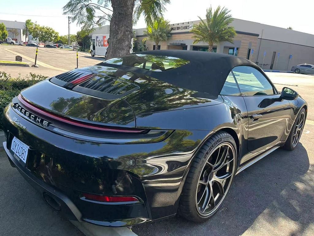 2025 Porsche 911 Carrera S