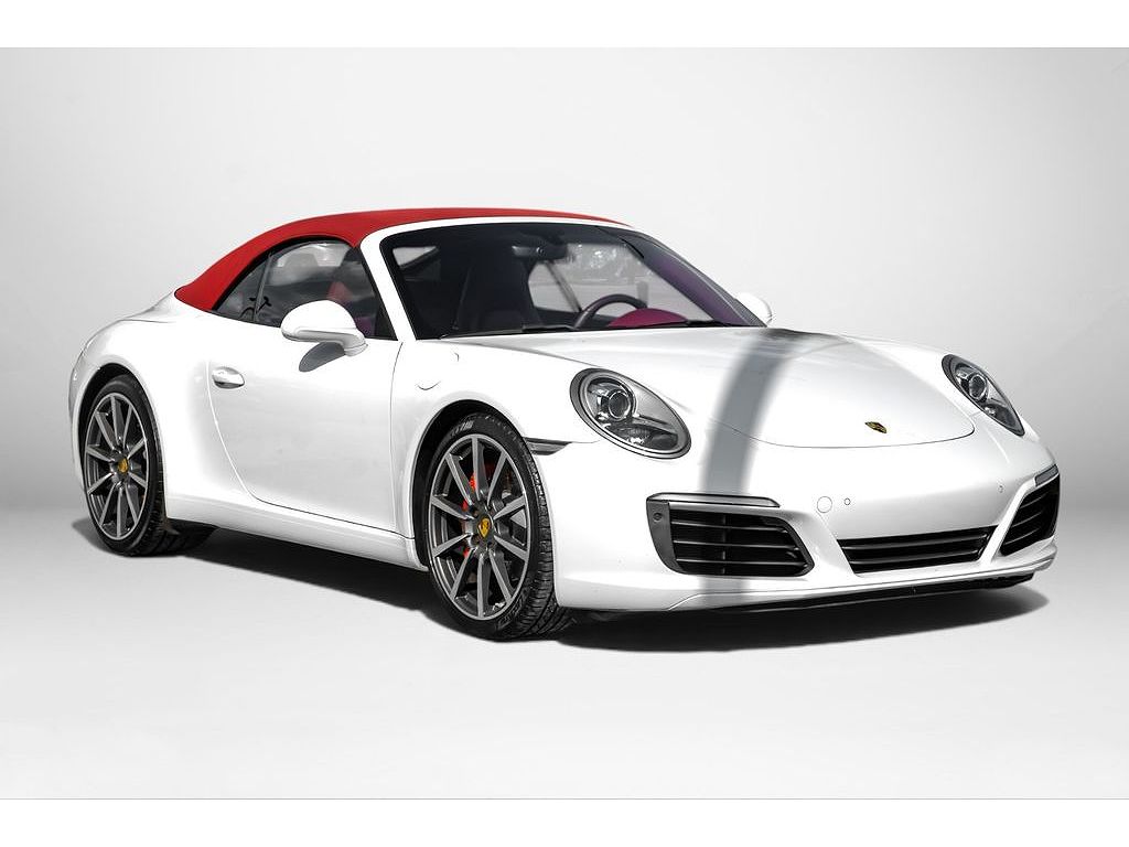 2018 Porsche 911 Carrera 4