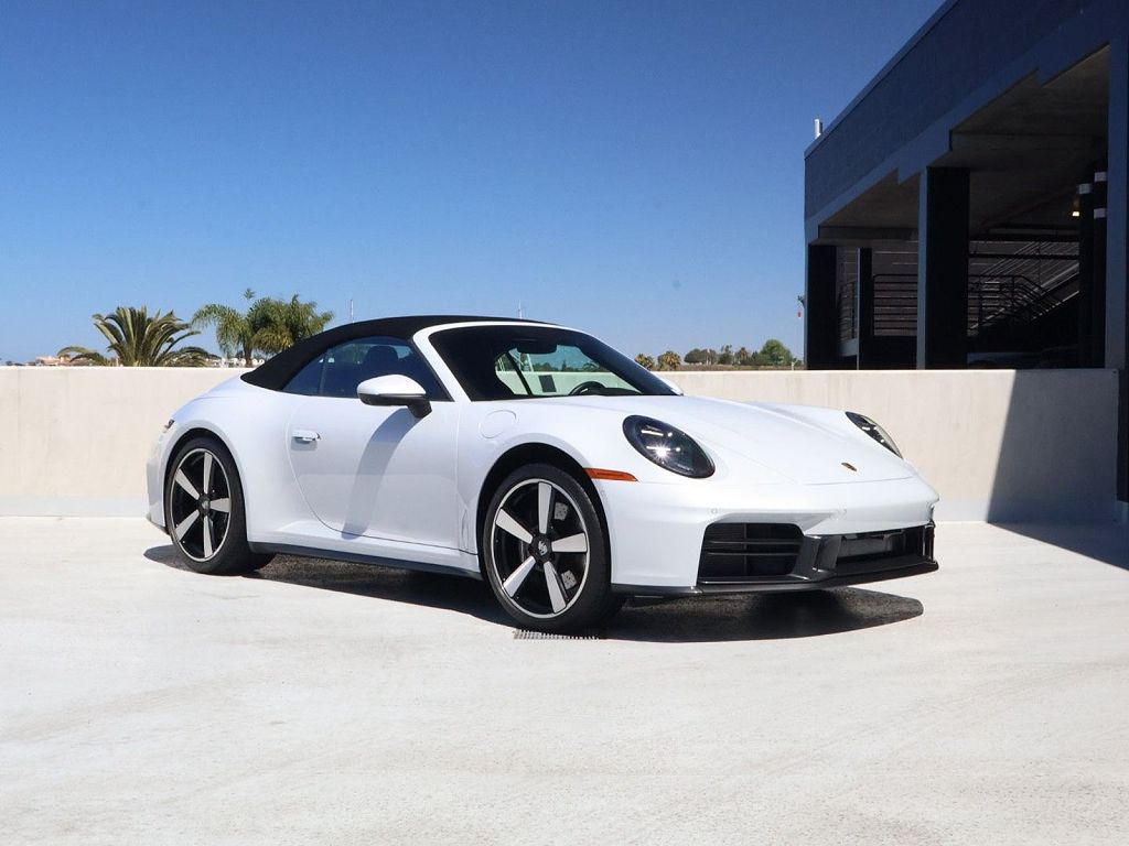 2025 Porsche 911 Carrera S