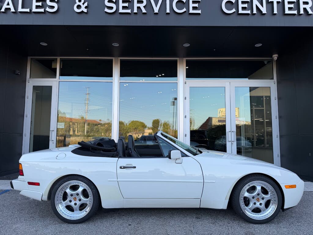 1990 Porsche 944 S2