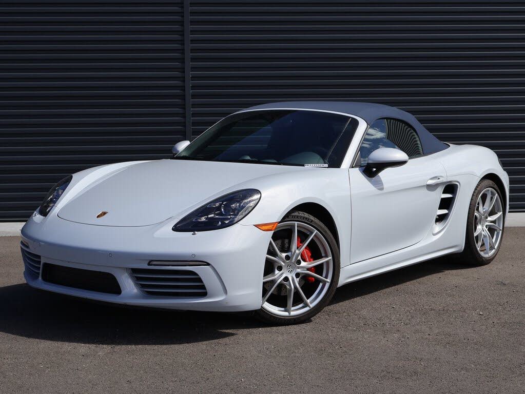 2024 Porsche 718 Boxster S