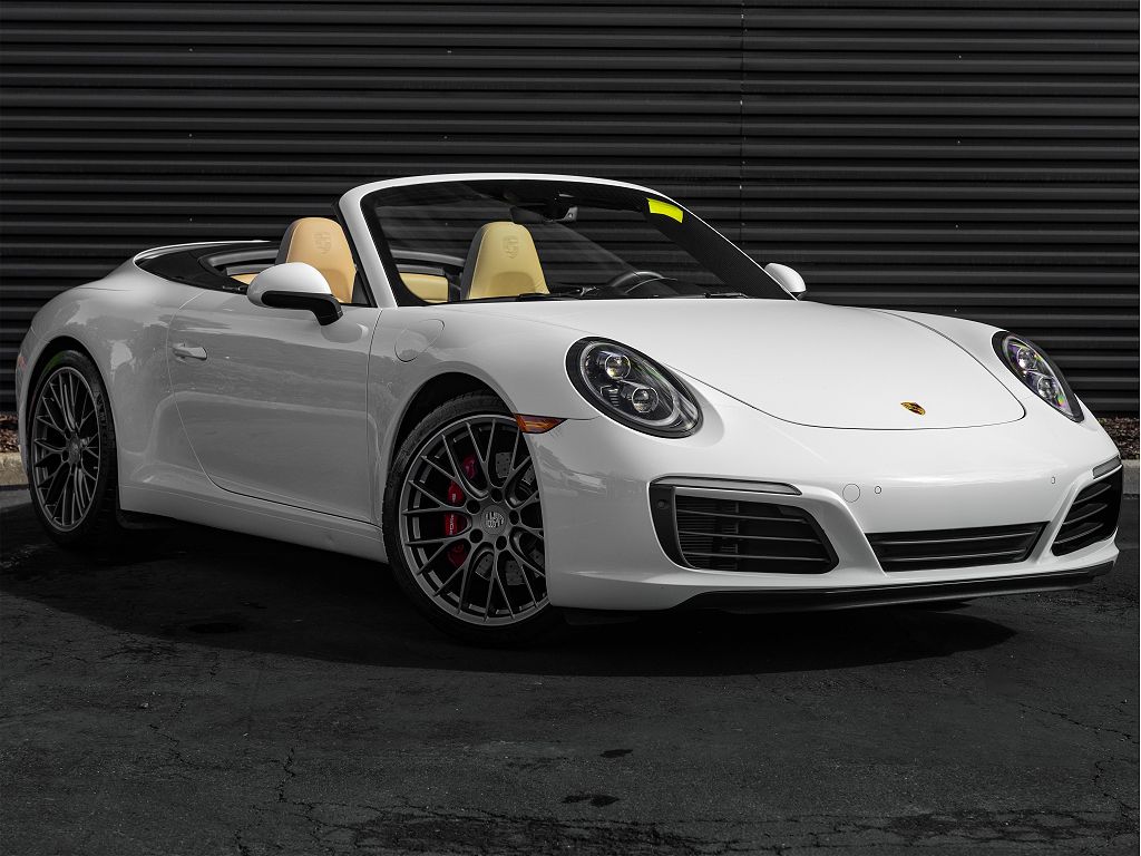 2019 Porsche 911 Carrera 4S
