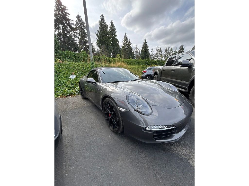 2015 Porsche 911 Carrera 4S