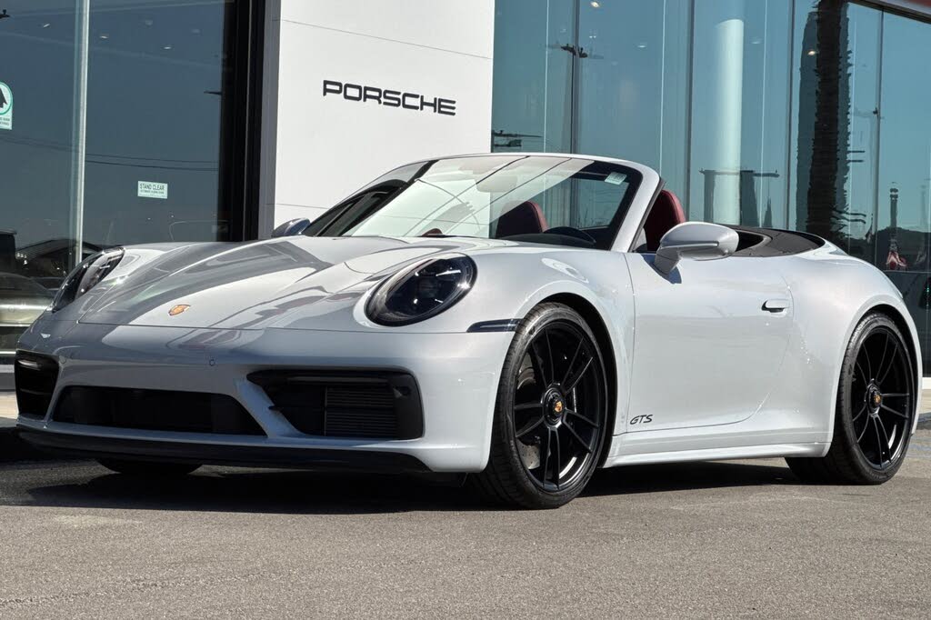 2024 Porsche 911 Carrera GTS