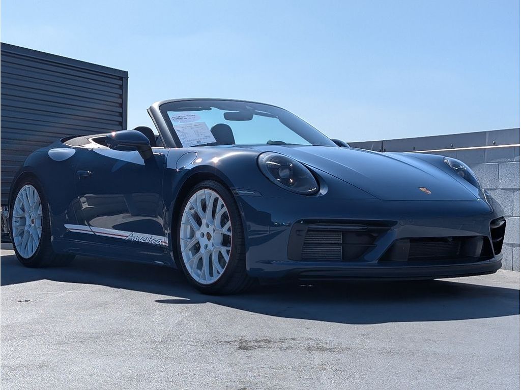 2023 Porsche 911 Carrera GTS