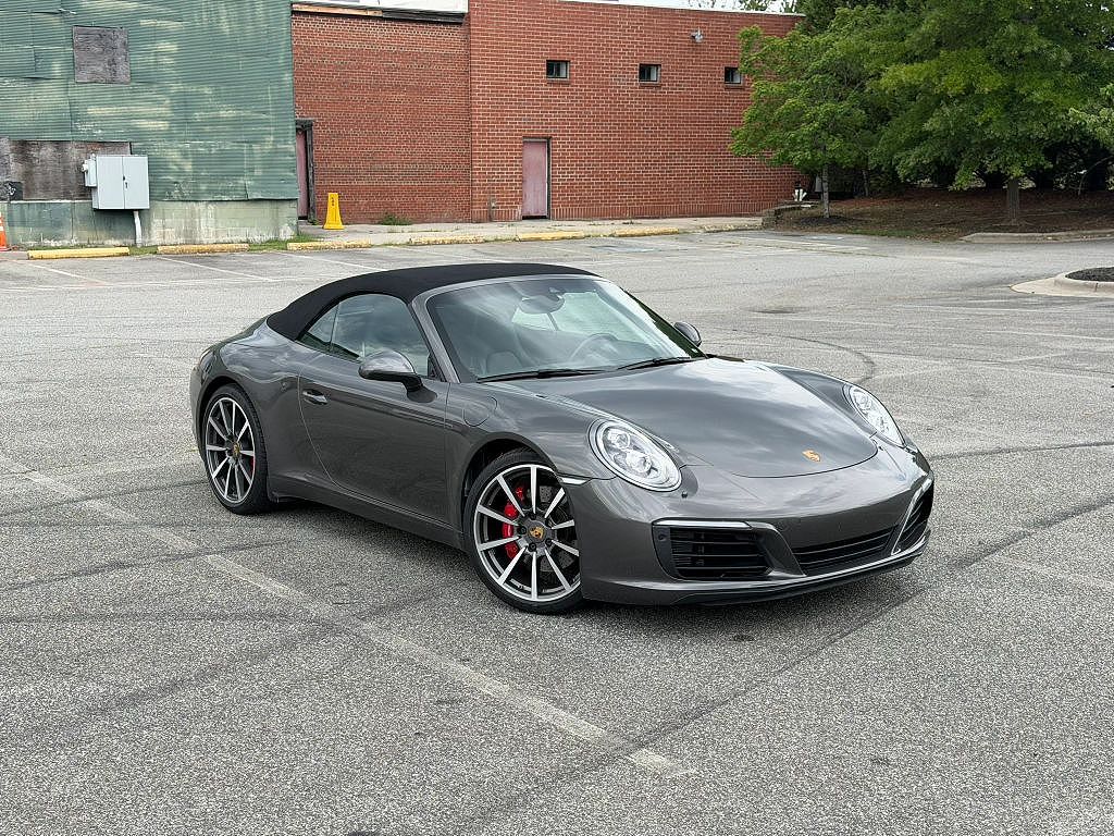 2017 Porsche 911 Carrera 4S