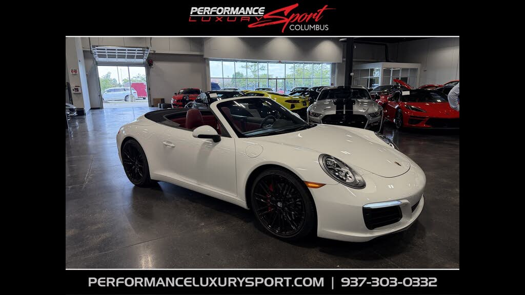 2018 Porsche 911 Carrera 4 GTS