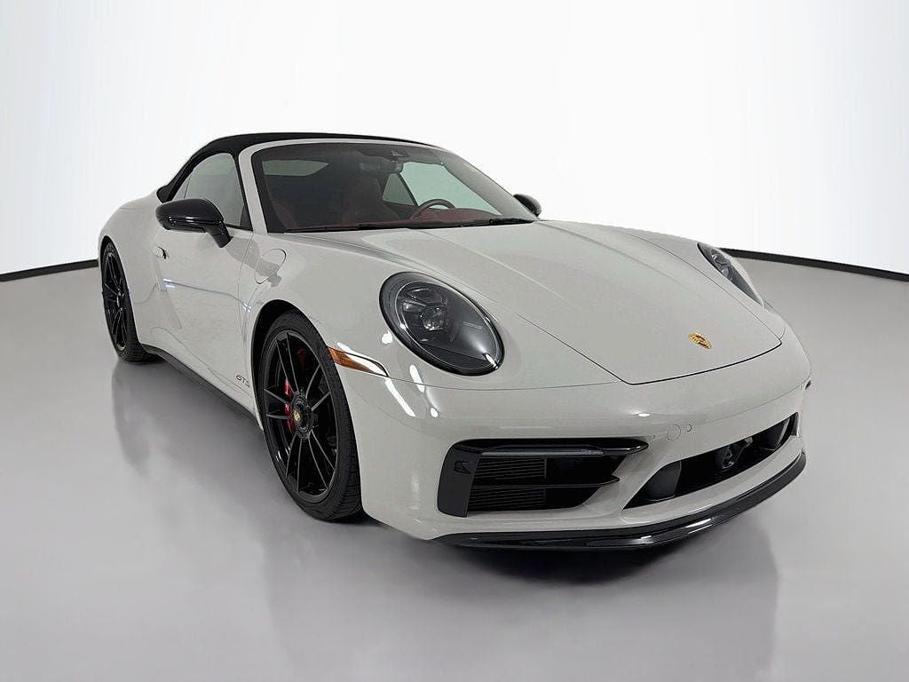 2023 Porsche 911 Carrera GTS