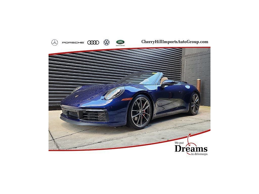 2024 Porsche 911 Carrera 4 GTS
