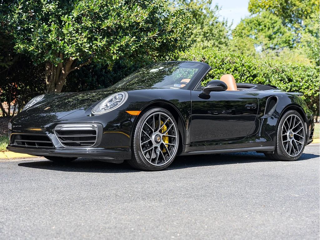 2019 Porsche 911 Turbo S