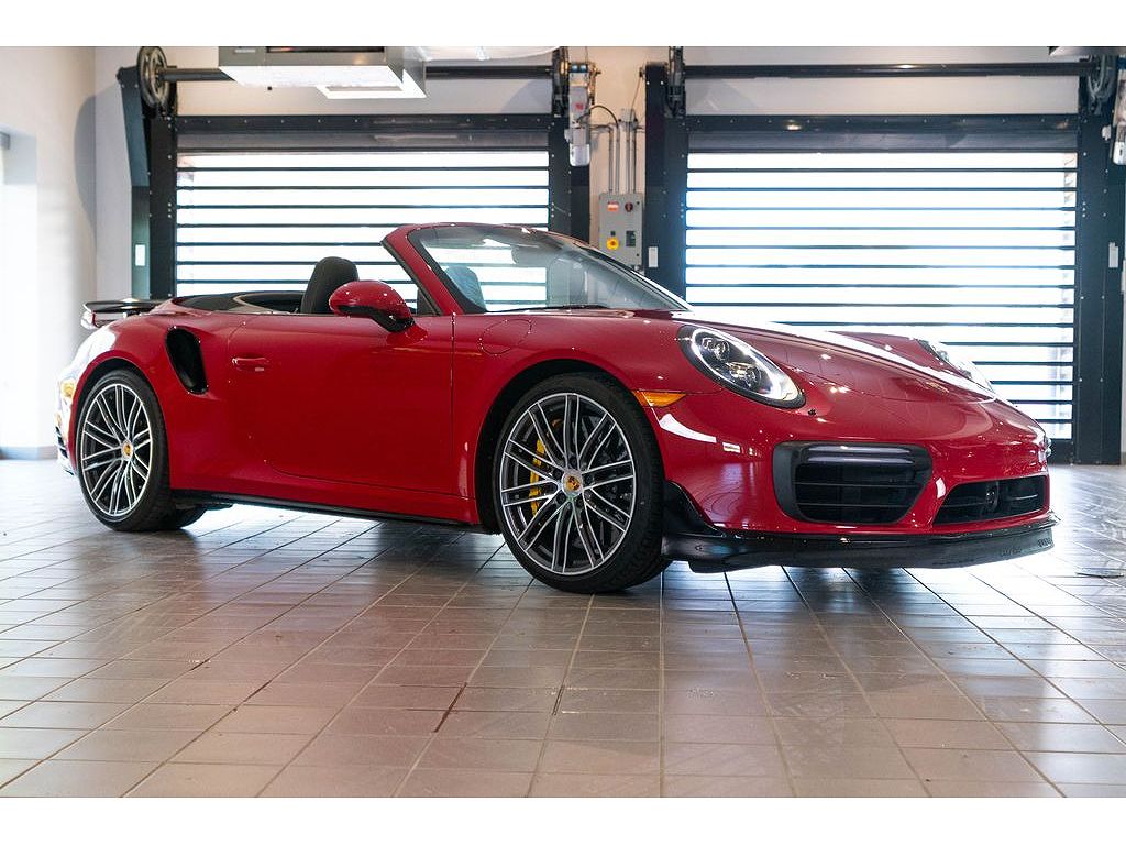 2019 Porsche 911 Turbo S