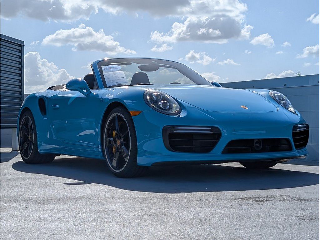 2019 Porsche 911 Turbo S