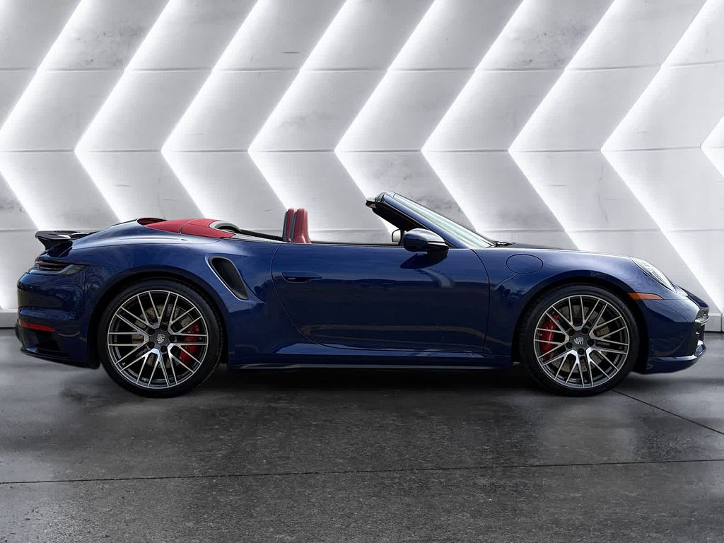 2025 Porsche 911 Turbo S