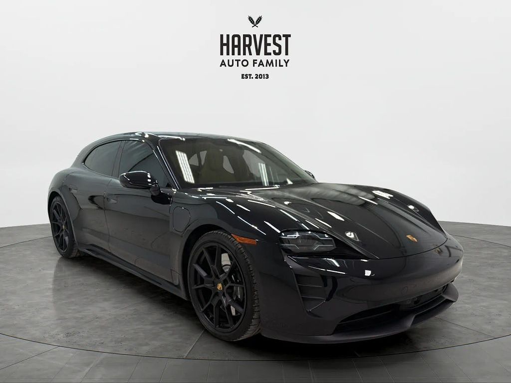2023 Porsche Taycan GTS Sport Turismo