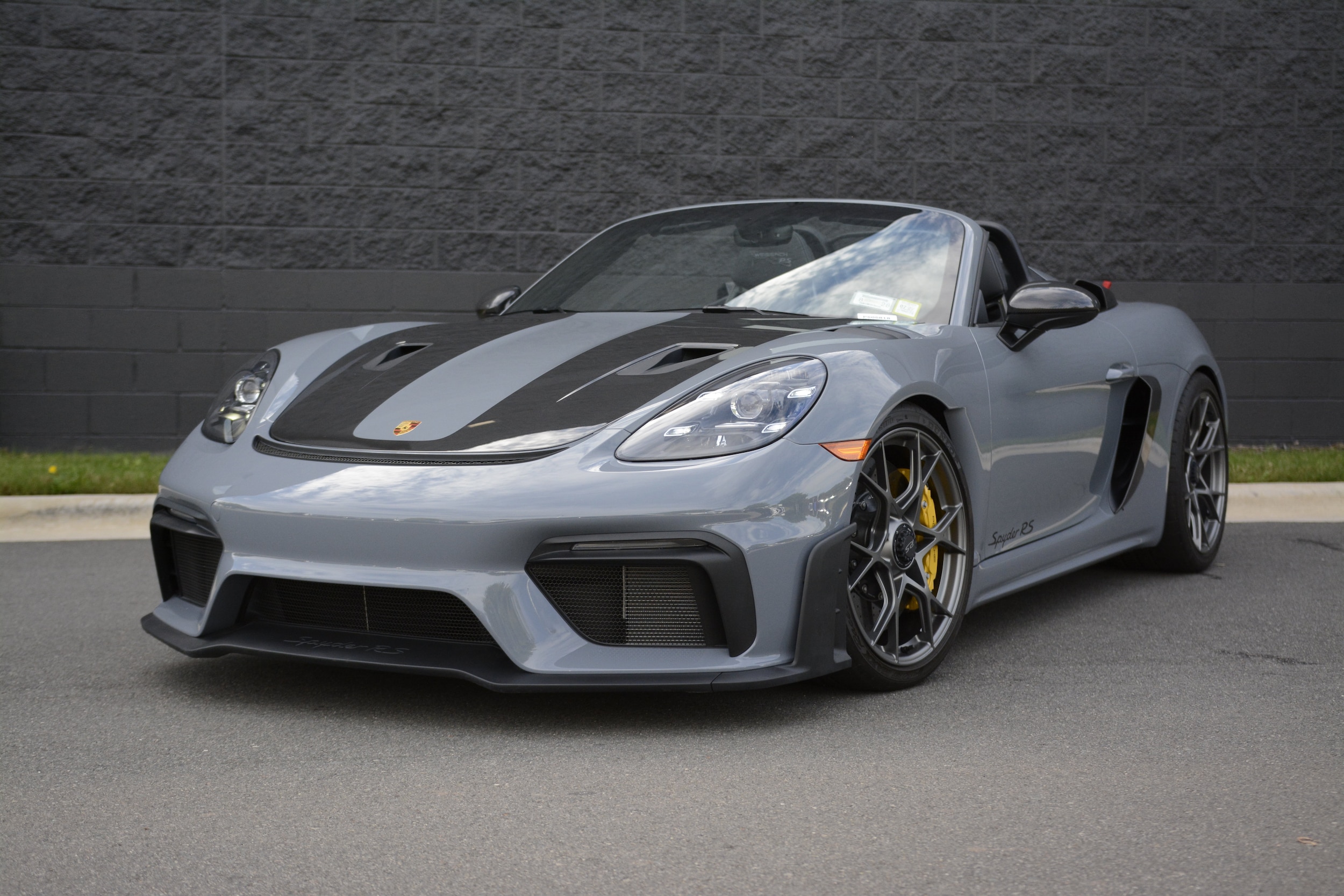 2024 Porsche 718 Spyder RS