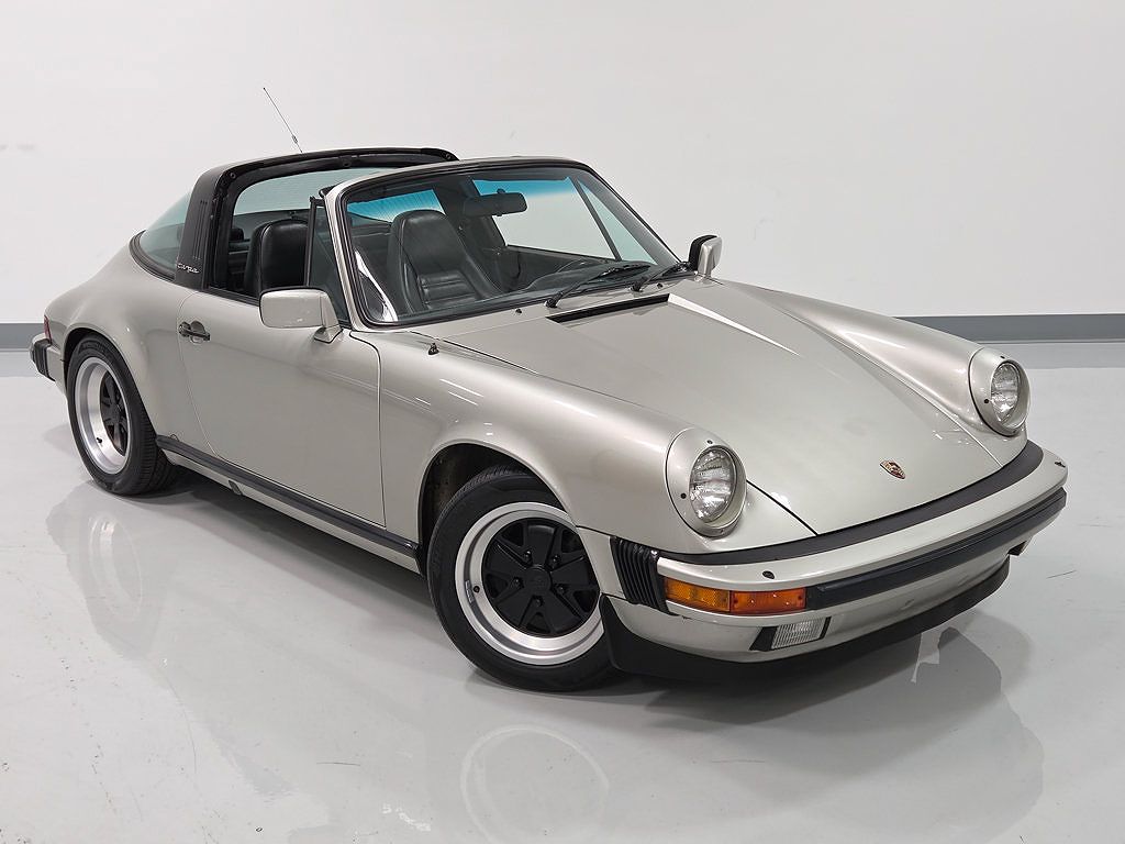 1984 Porsche 911 Carrera 3.2