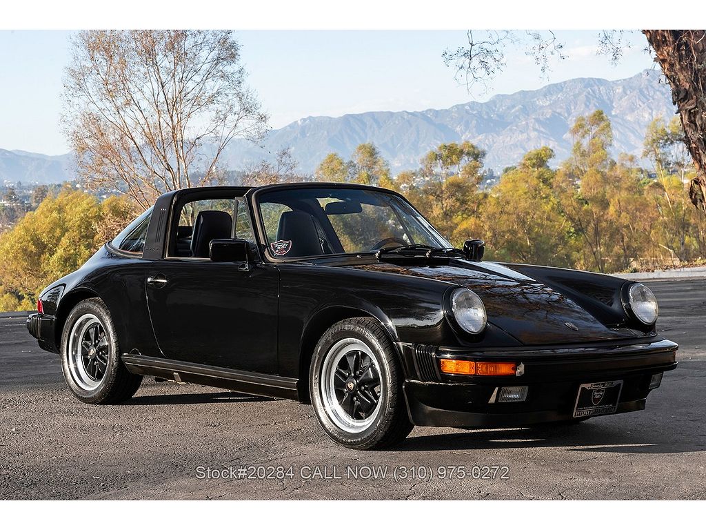 1987 Porsche 911 Carrera 2