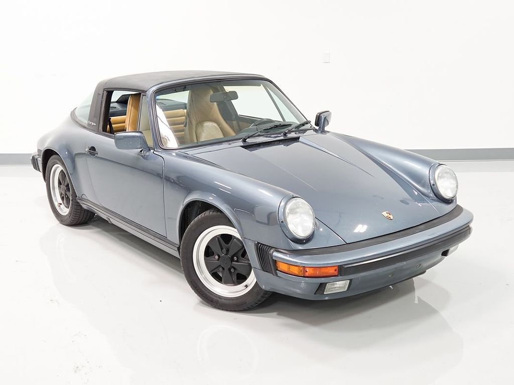 1989 Porsche 911 Carrera 2