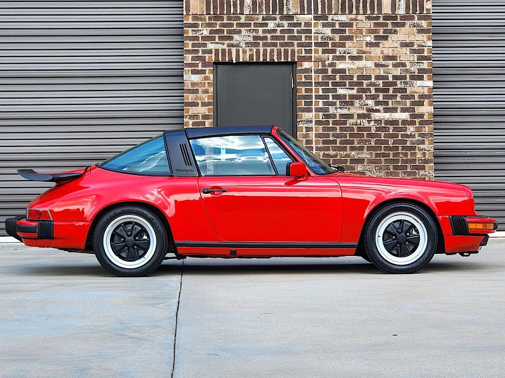 1985 Porsche 911 Carrera
