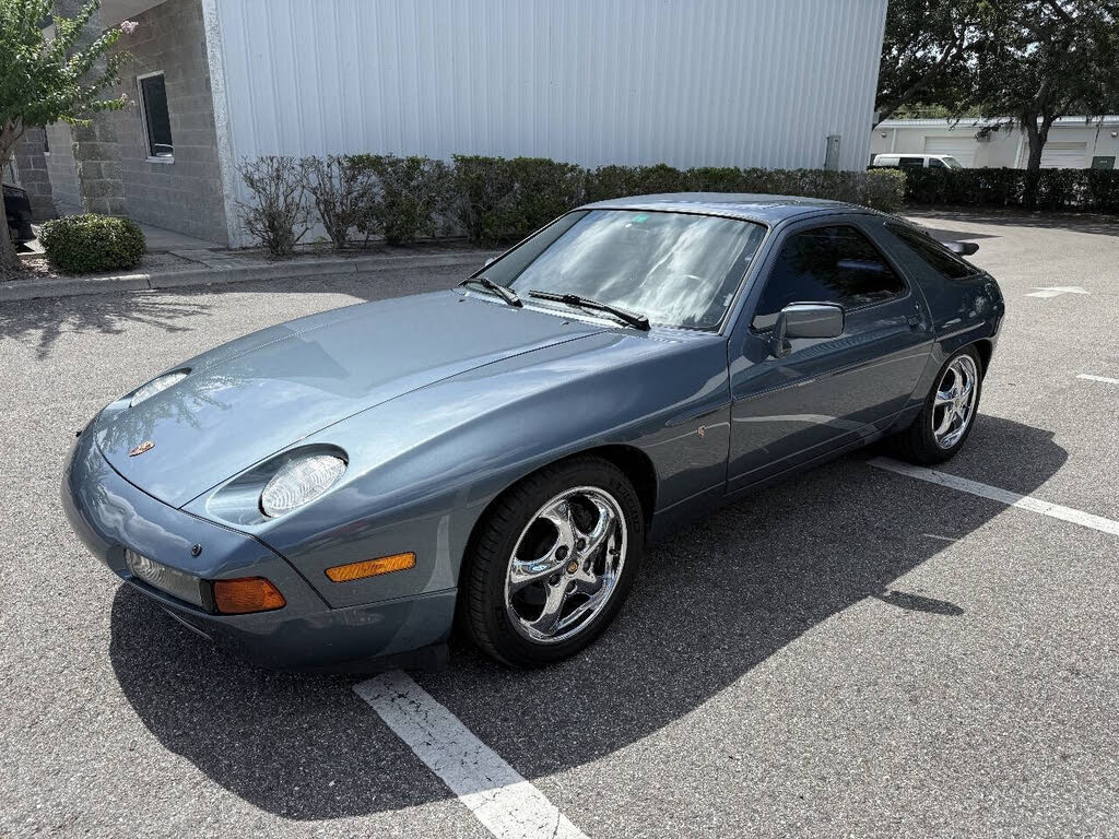 1988 Porsche 928 S4