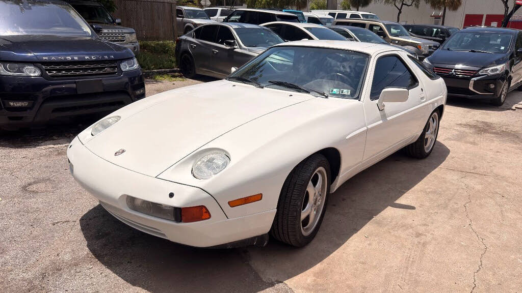 1988 Porsche 928 S4