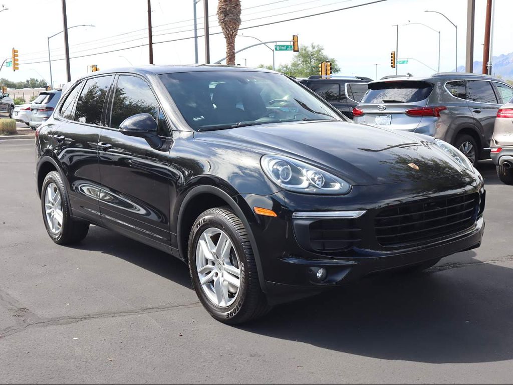 2018 Porsche Cayenne Platinum Edition