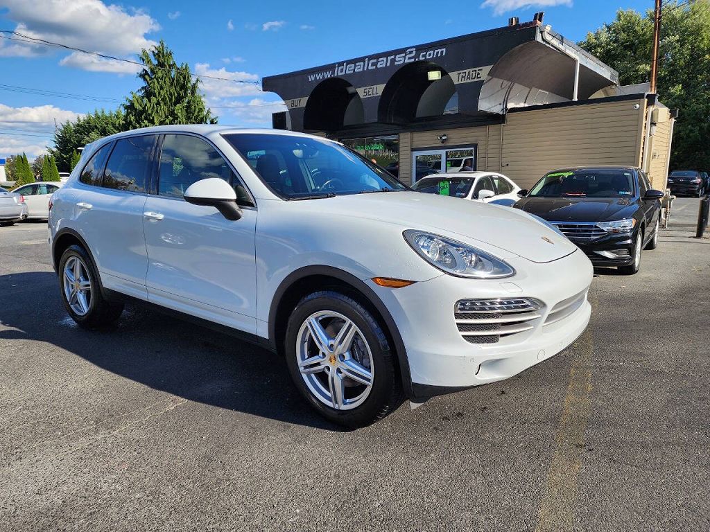 2014 Porsche Cayenne Platinum Edition