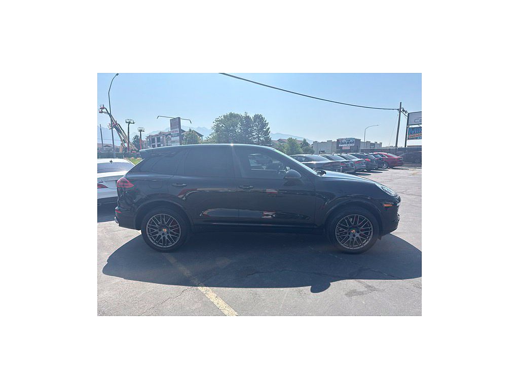 2017 Porsche Cayenne