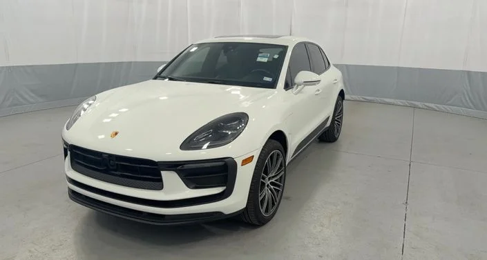 2023 Porsche Macan