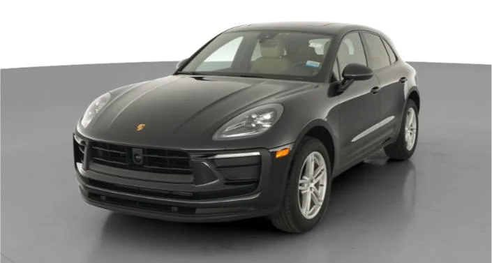 2023 Porsche Macan T